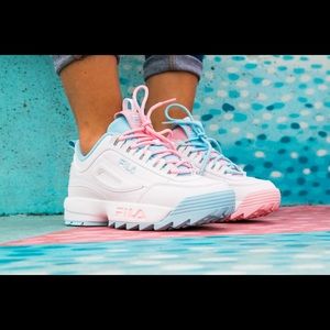 👟 ISO:    Fila Disruptor x Atipici 💕💙